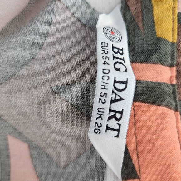 Big Dart Multi-Color Abstract Geometric Print Blouse Size 2X Colorful Retro Top - Picture 6 of 8